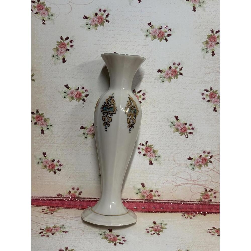 Lenox Catalan Ivory Gold Trim Porcelain Bud Vase - Picture 5 of 5